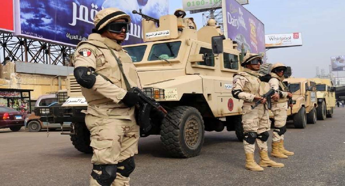  مصر ترسل خبراء عسكريين إلى شبوة لدعم الإمارات ضد الحوثي