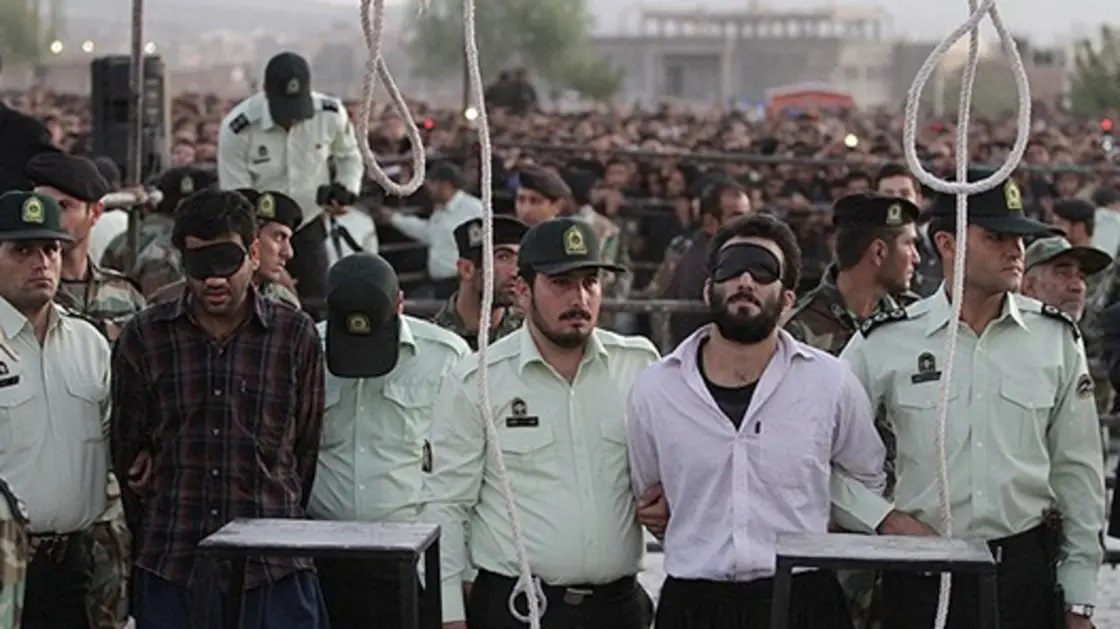  استمرارًا للنهج الأمني الإيراني ضد البلوش.. إعدام ثلاثة من كوادر 