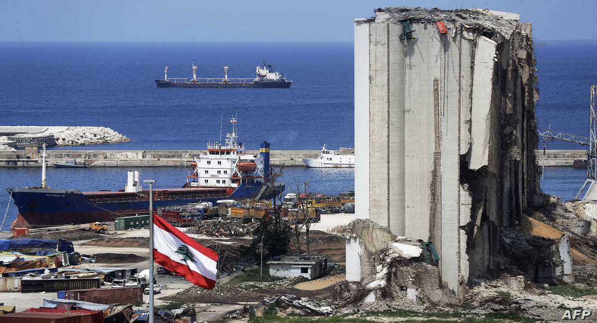  انقسام قضائي حول تحقيقات انفجار مرفأ بيروت ينذر باضطرابات في الشارع