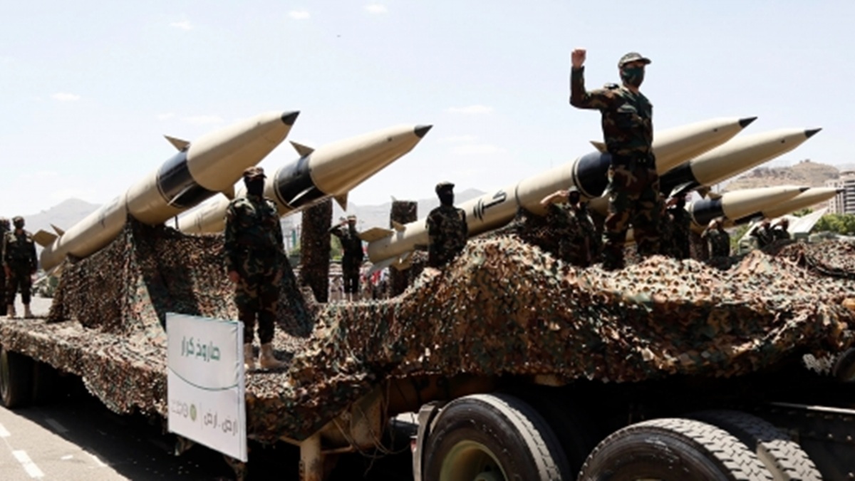 هجمات الحوثيين بمثابة طلقات تحذيرية ومحاولة لتأجيل الدخول في الحرب لأطول فترة ممكنة 