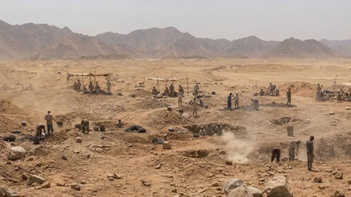 غارة منجم الذهب تكشف هشاشة الحدود الأمنية بين الخرطوم والقاهرة لكنها لن تؤثر على تحالفهما