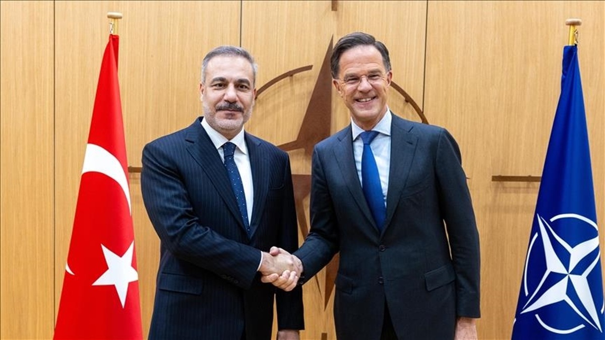 قلق تركي من تحوّل البحر الأسود إلى مسرح مفتوح لهجمات متبادلة ضد سفن مدنية