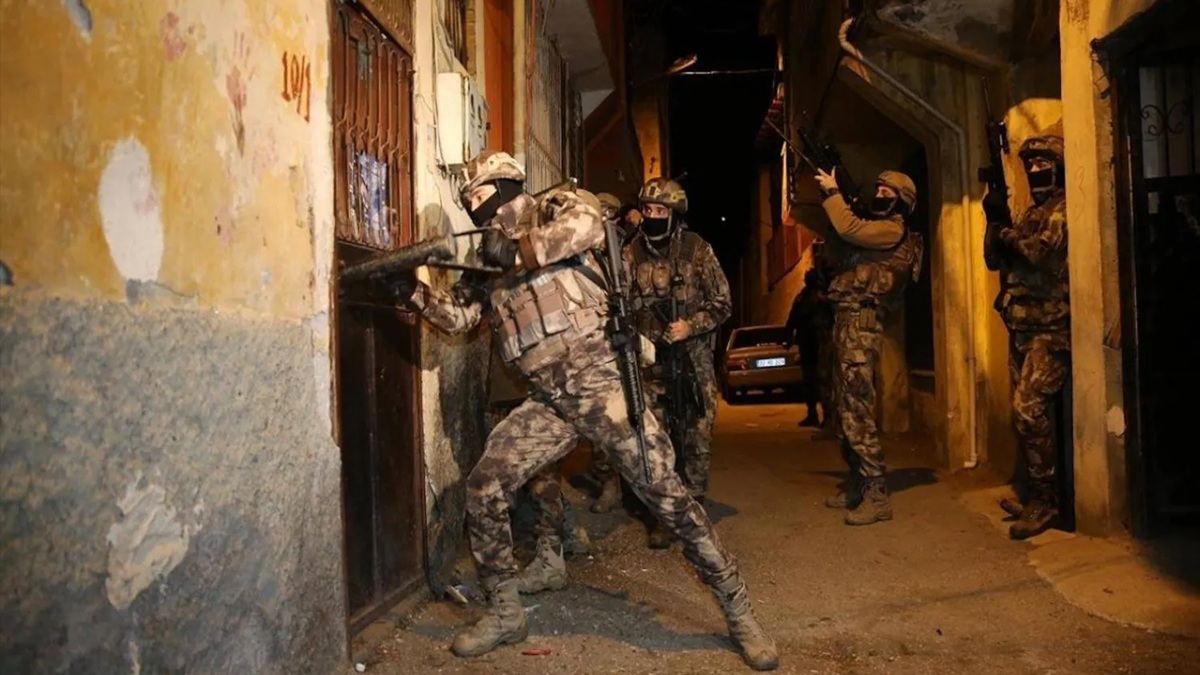 الاشتباكات مع عناصر داعش في تركيا تشير لتصعيد استباقي حكومي لمواجهة تنامي التطرف المحلي