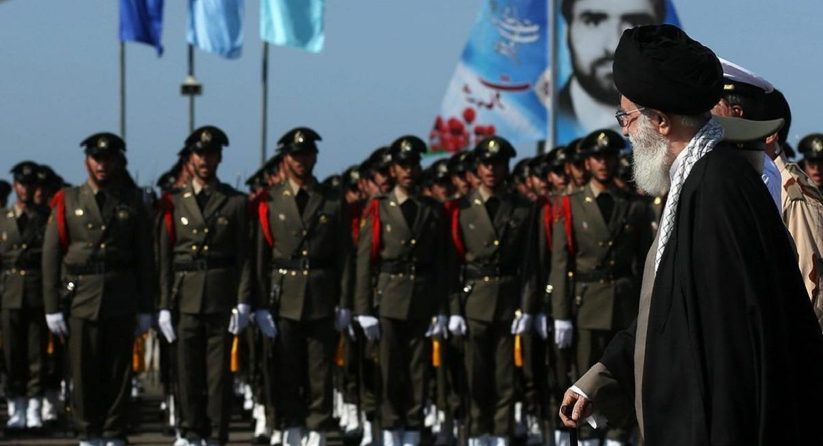  واشنطن تواصل خنق الحرس الثوري الإيراني والحوثيين ماليًا