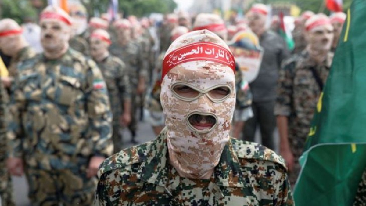 تصنيف الاتحاد الأوروبي للحرس الثوري كيانًا إرهابيًا يُضعف قنوات التواصل مع طهران ويُعقّد أي تعاملات مالية أو تجارية