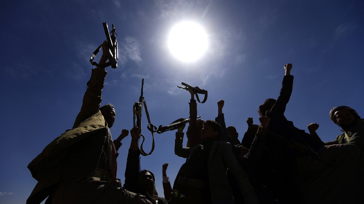 تهديد الحوثي بإعادة استهداف المرافق السعودية يهدد أولويات 